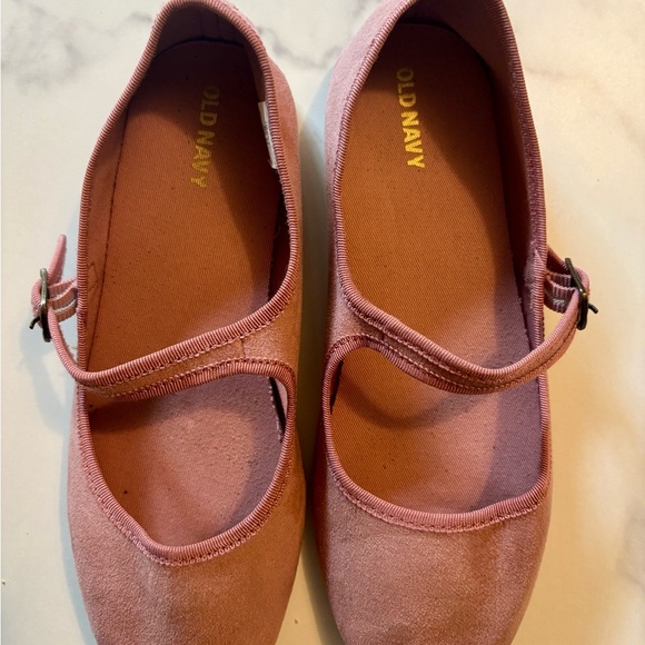 Kids Mary Jane Shoes - Dusty Pink | Old Navy - Picture 2 of 4